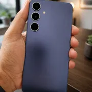 Михаил: Заказал Samsung Galaxy S24, но по нужному цвету не сразу дали ответ, а хотел именно черный оникс себе ещё давно. Переписка немного растян...