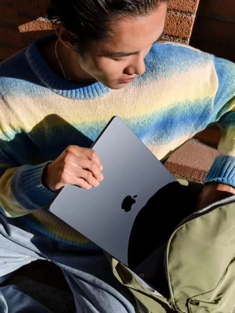 Ноутбук Apple MacBook Air 15 M3, 8/256GB, Starlight